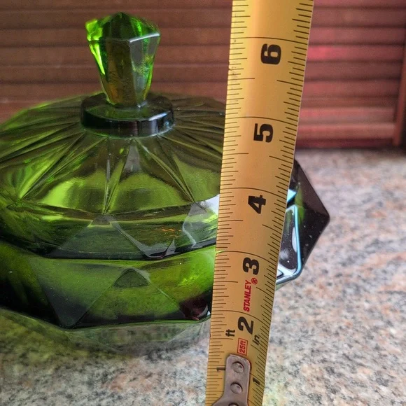 Vintage Viking Glass Emerald Green Diamond Point Candy Dish Compote - Picture 10 of 11